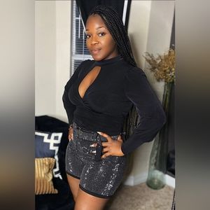 SET - GRITTY SOUL CLEOPATRA STONES SHORTS & WORTHINGTON TOP